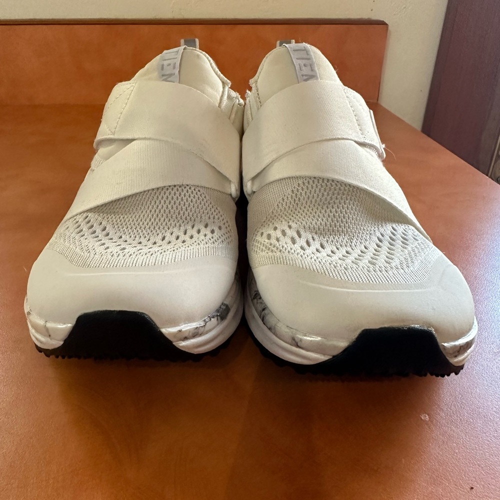 TIEM Indoor Cycling Shoes- SPD Clips Included!